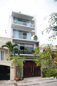 Nhà ống hay còn gọi là nhà phố liền kề, nhà chia lô